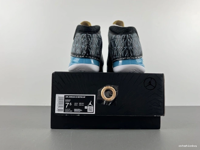 UNC 23 318376-041 Jordan 0720